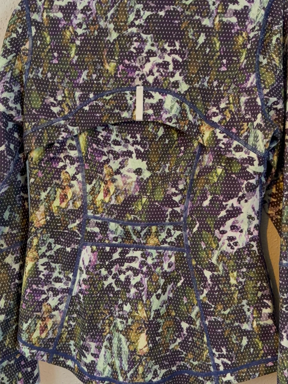 lululemon athletica Multi-Color Patterned Zip Jacket - Picture 4 of 7